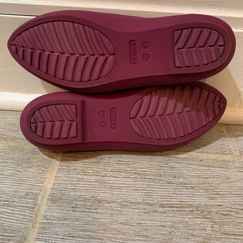 Crocs Women's Ballet Flats Size 5 Magenta Purple Ballet Comfort Slip On - Picture 9 of 10